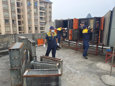 深圳大型市政油煙機(jī)清洗定期檢查安全隱患(圖1)