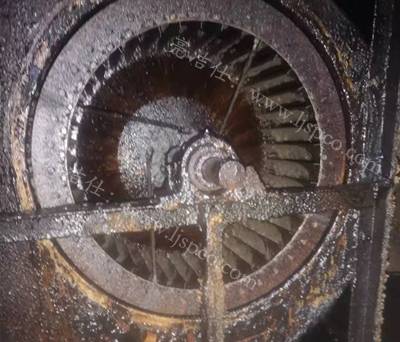深圳抽風(fēng)機(jī)清洗公司要知道哪些沖水清洗與不沖水清洗區(qū)別(圖2)